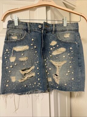 Zara Distressed Pearl-Embellished Denim Mini Skirt - Blue size small